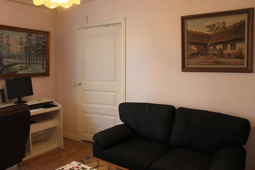Enecopia Bed & Breakfast Enkoping Luaran gambar